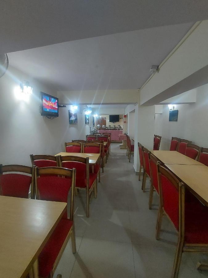Brightland Hotel Шімла Екстер'єр фото